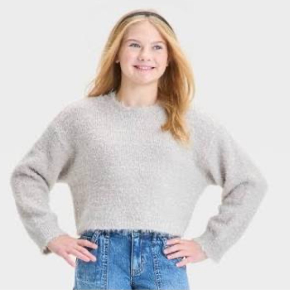 Art Class Light Gray Girl’s cropped  Sweater